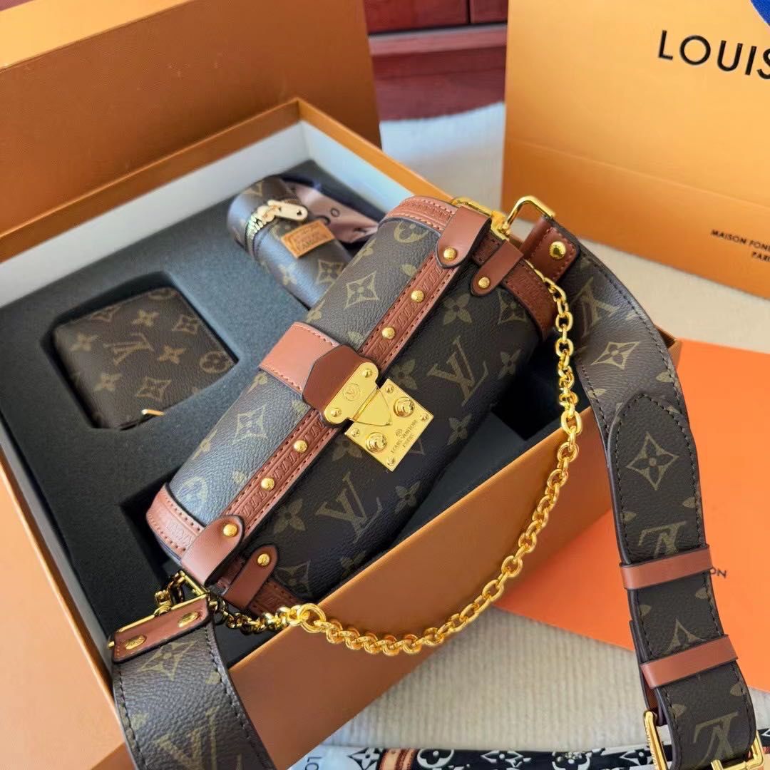 Louis Vuitton Bags