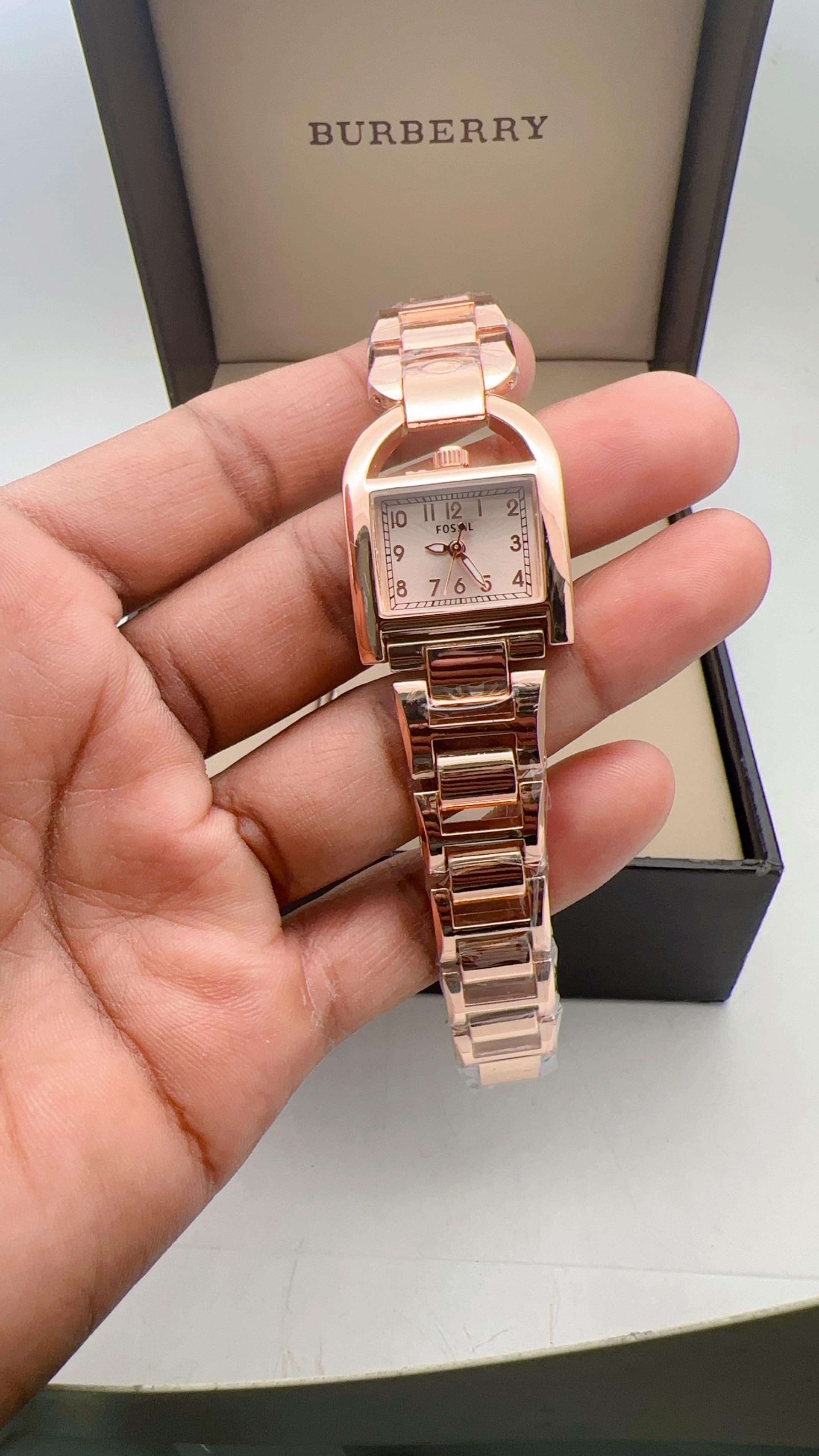Fossil Ladies Watch D5 Timeless Classic Luxury Women Watch India