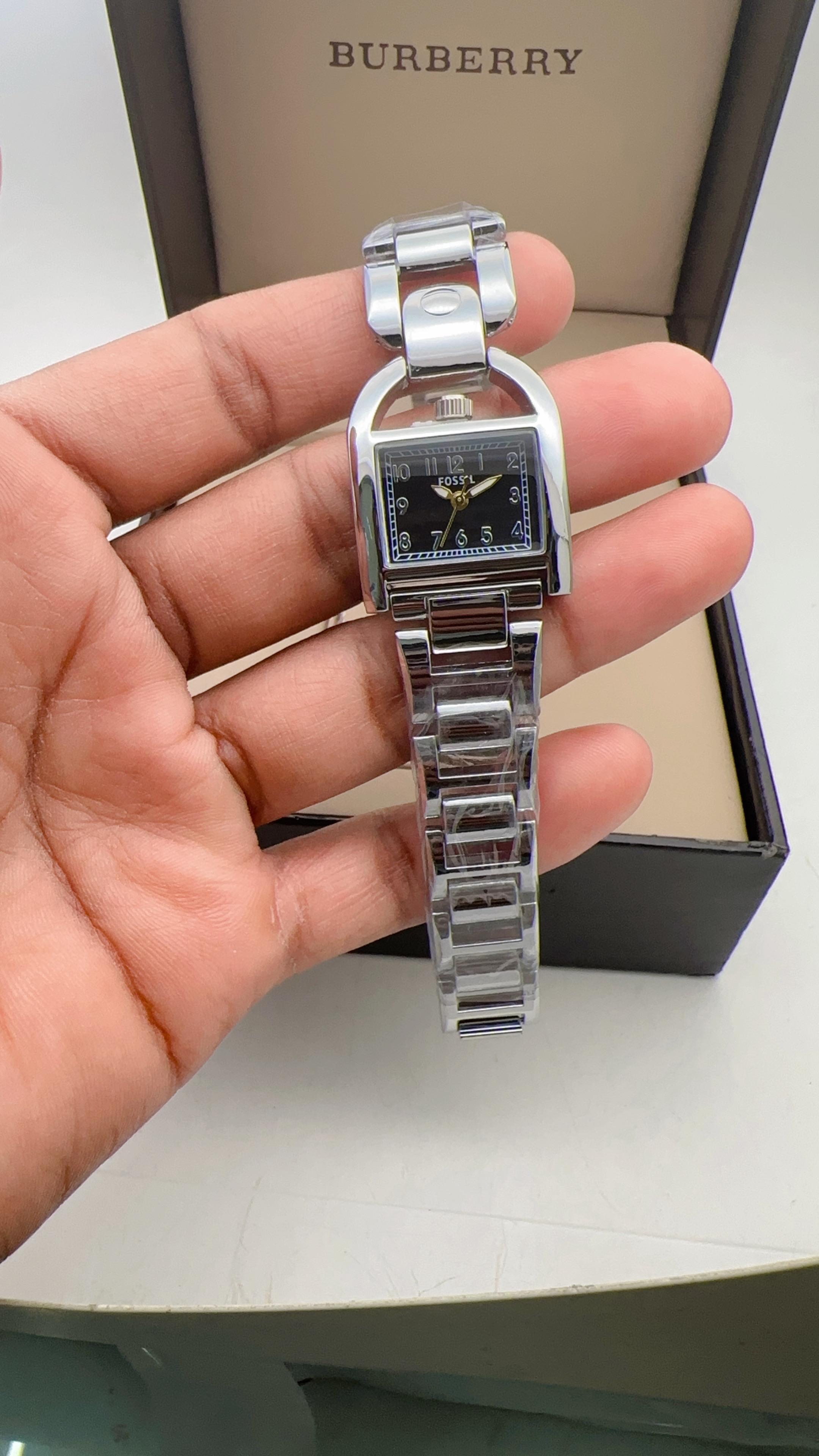 Fossil Ladies Watch D12 Water Resistant Everyday Women Watch