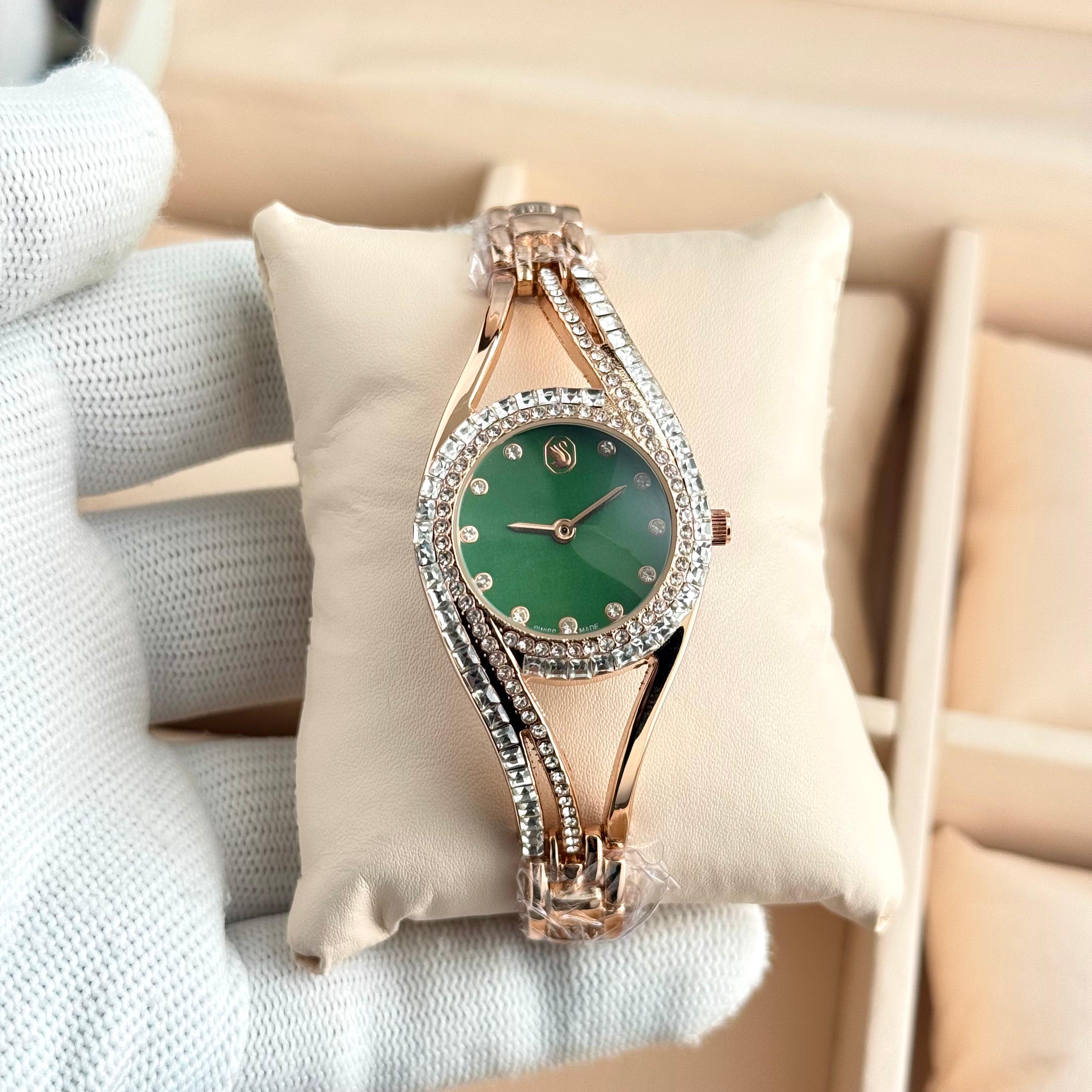 Swarovski Hyperbola Ladies Watch D5 - PR Collection