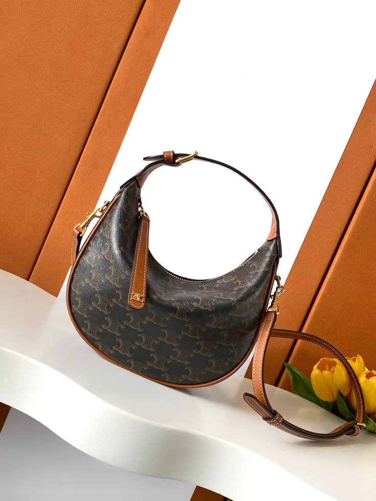 Top Notch Quality Bucket Bag