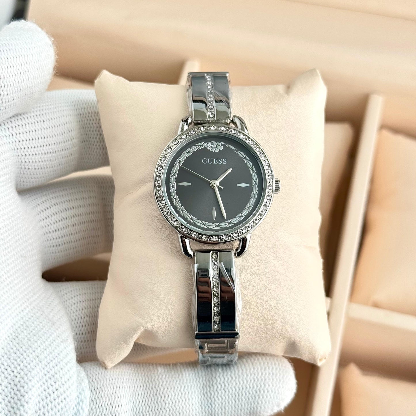 Guess Bellini Model Ladies Watch D6 diamond design bezel women watch - PR Collection