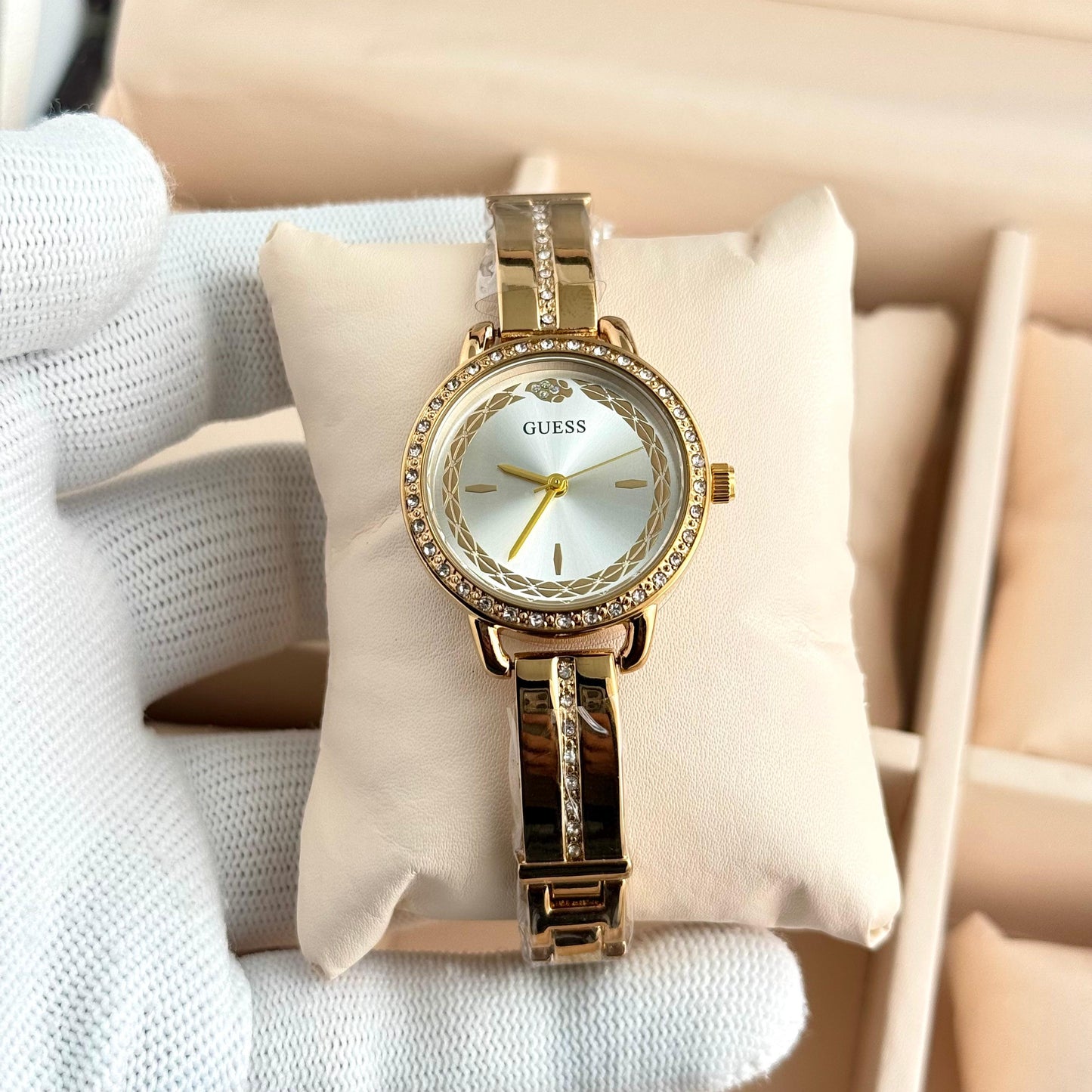 Guess Bellini Model Ladies Watch D9 trending branded watch - PR Collection