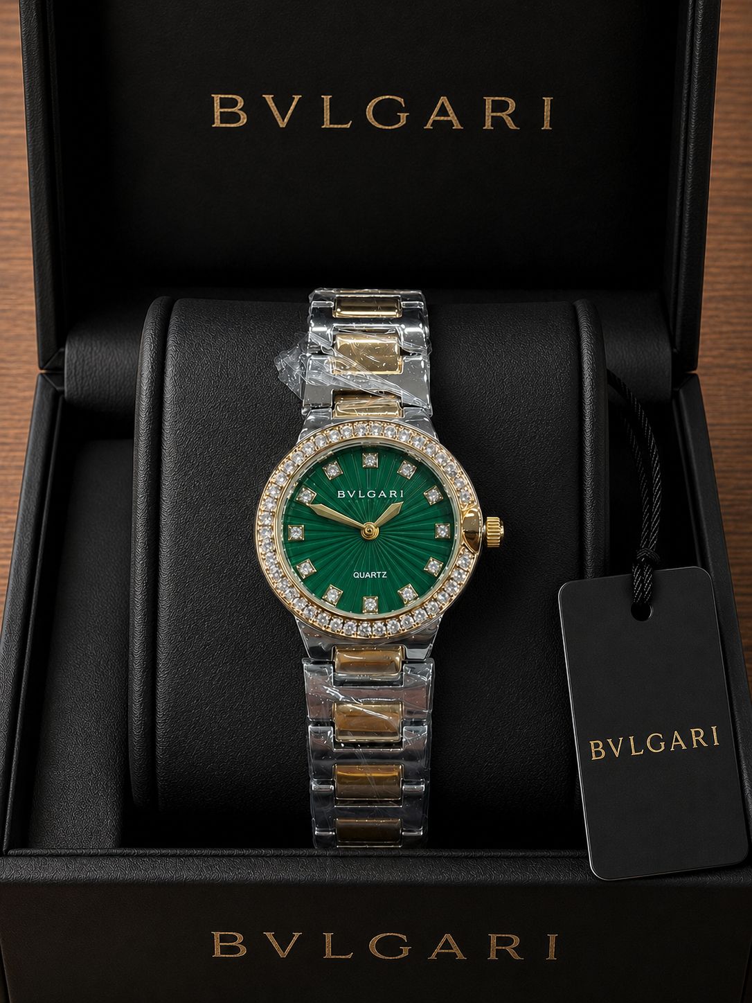 Bvlgari Lvcea luxury Italian watch for women white diamond dial quartz bracelet watch