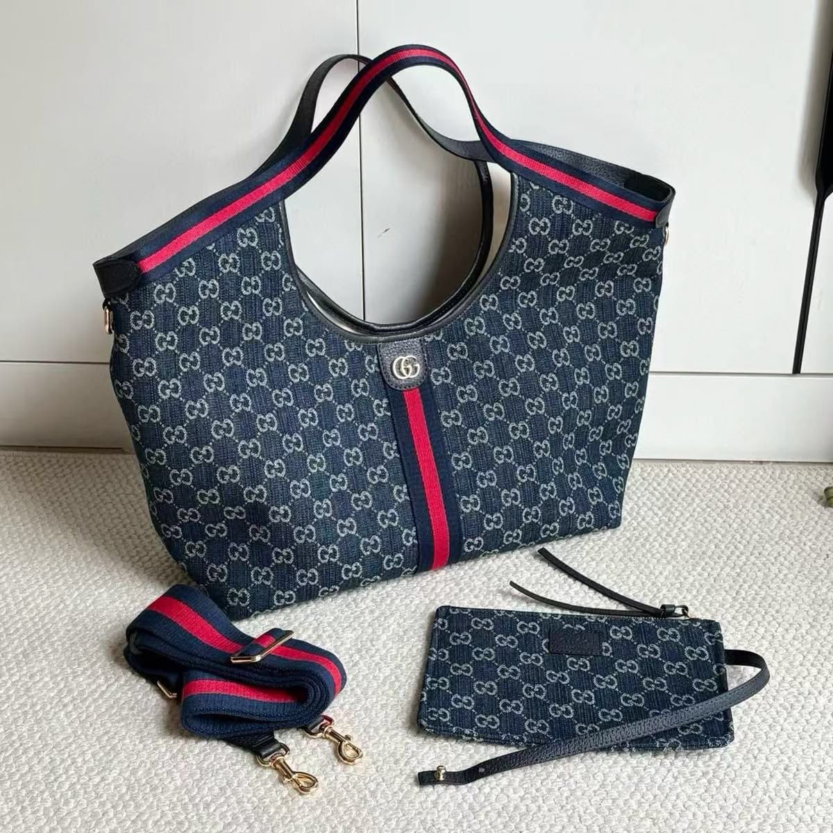 Luxury Giglio Large Tote Bag With Detachable Pouch