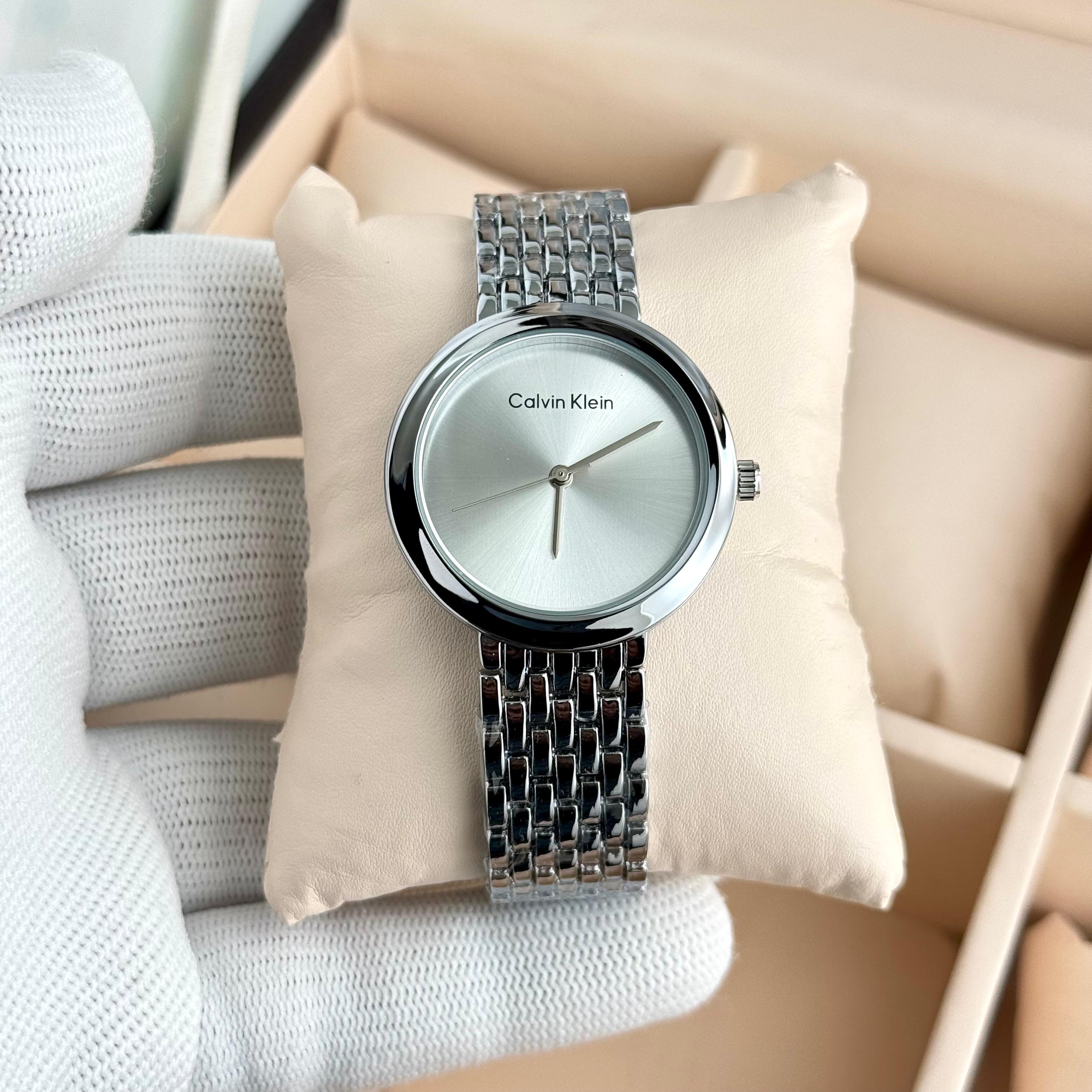 CK D17 ladies watch normal box packing imported branded watch women India