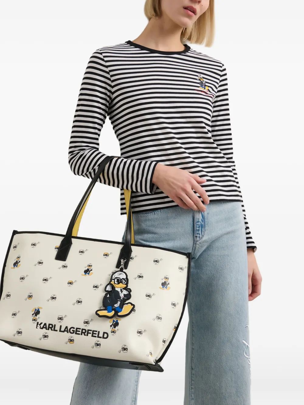 Donald Duck Print Tassel Tote Bag