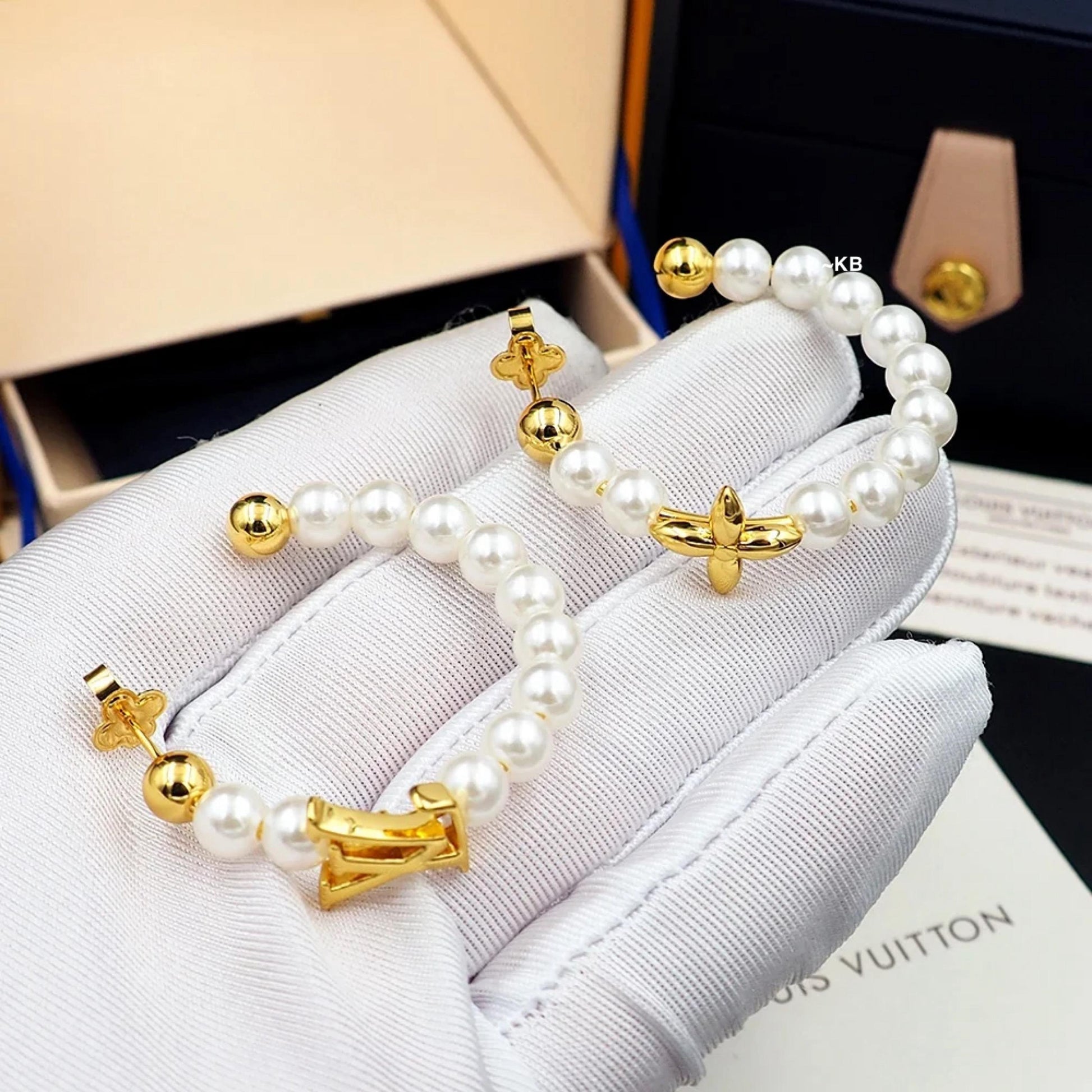 Louis Vuitton LV Pearl Earrings White Gold Finish Luxury Jewellery - PR Collection