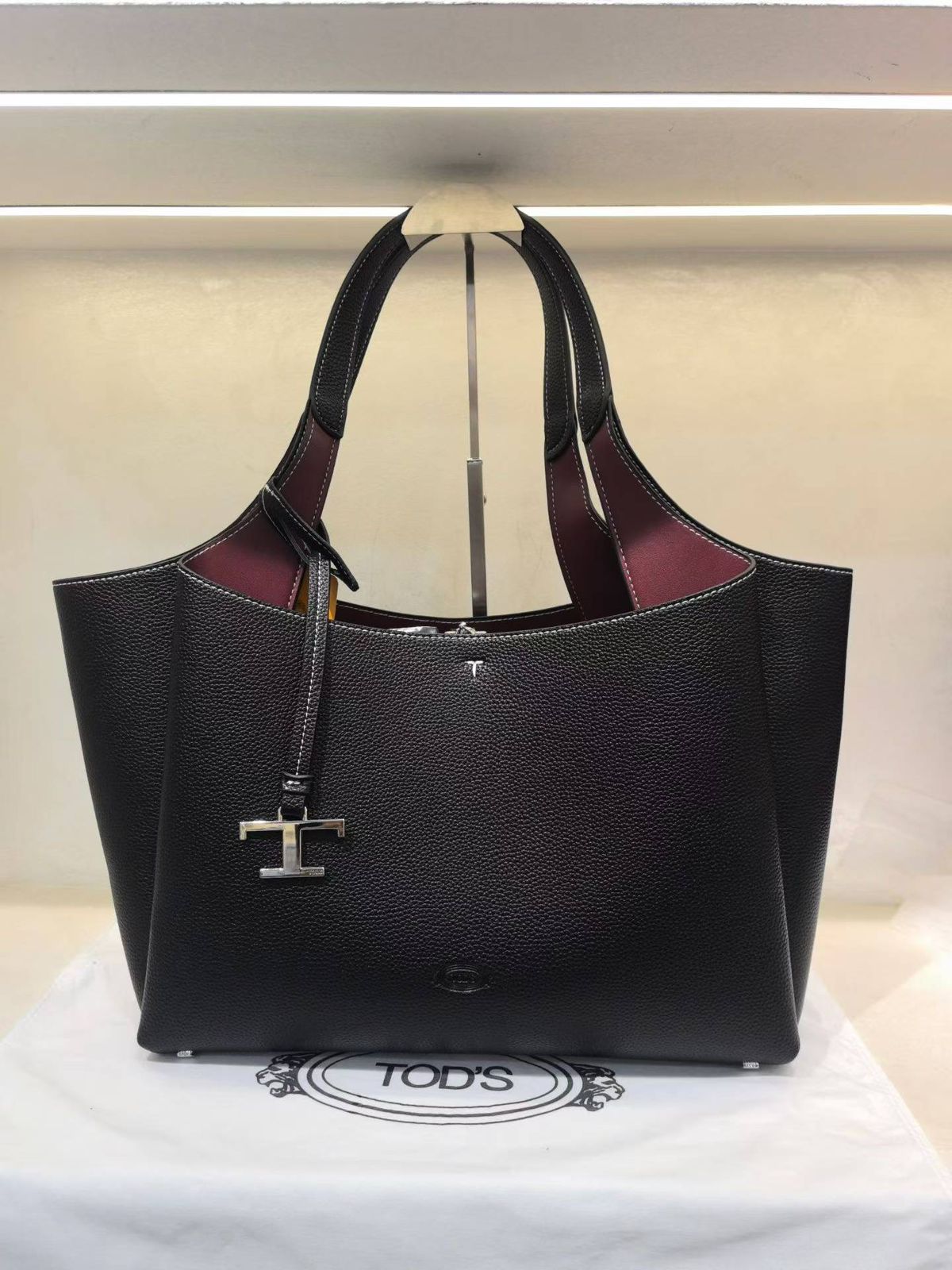 Tod's Boston Tote Bag Black Luxury Branded Structured Tote India