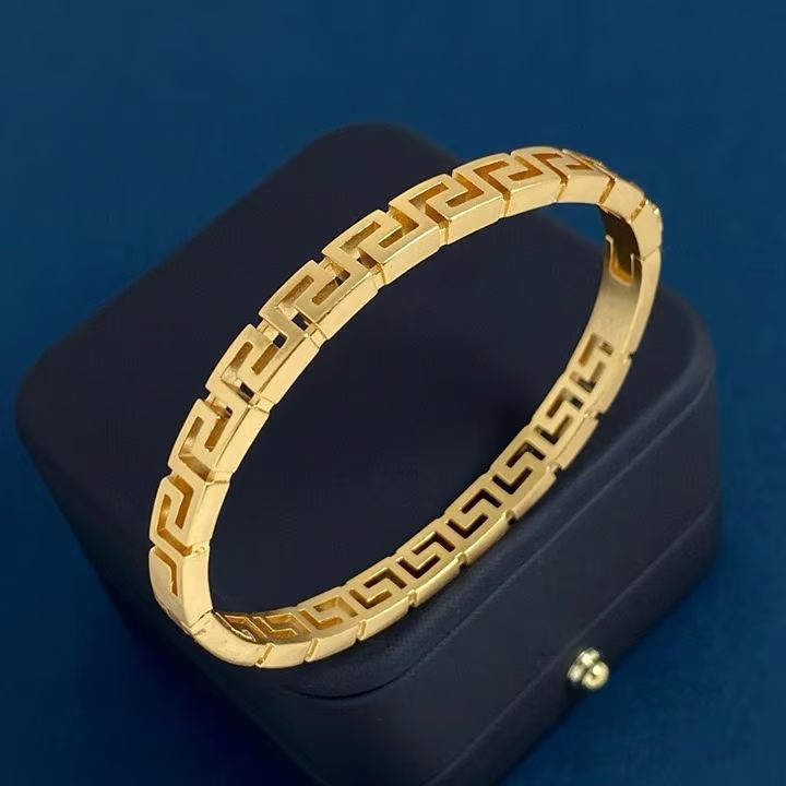 Medusa Greca Unisex Bracelet