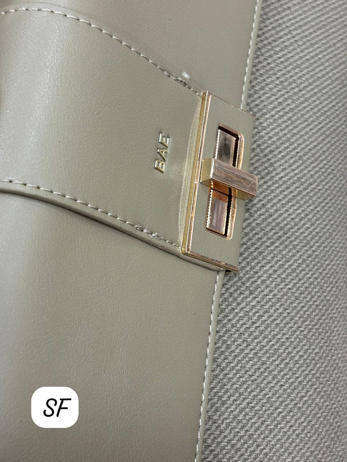 Imported Ultra Classy Handbag Gift For Her Premium Quality India