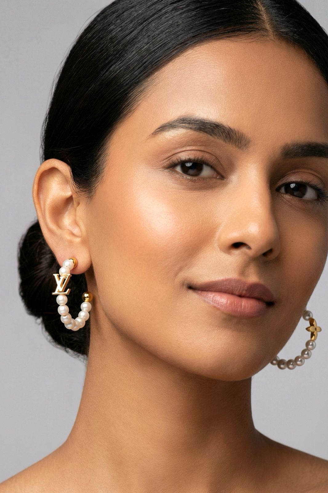 Louis Vuitton LV Pearl Earrings White Gold Finish Luxury Jewellery - PR Collection