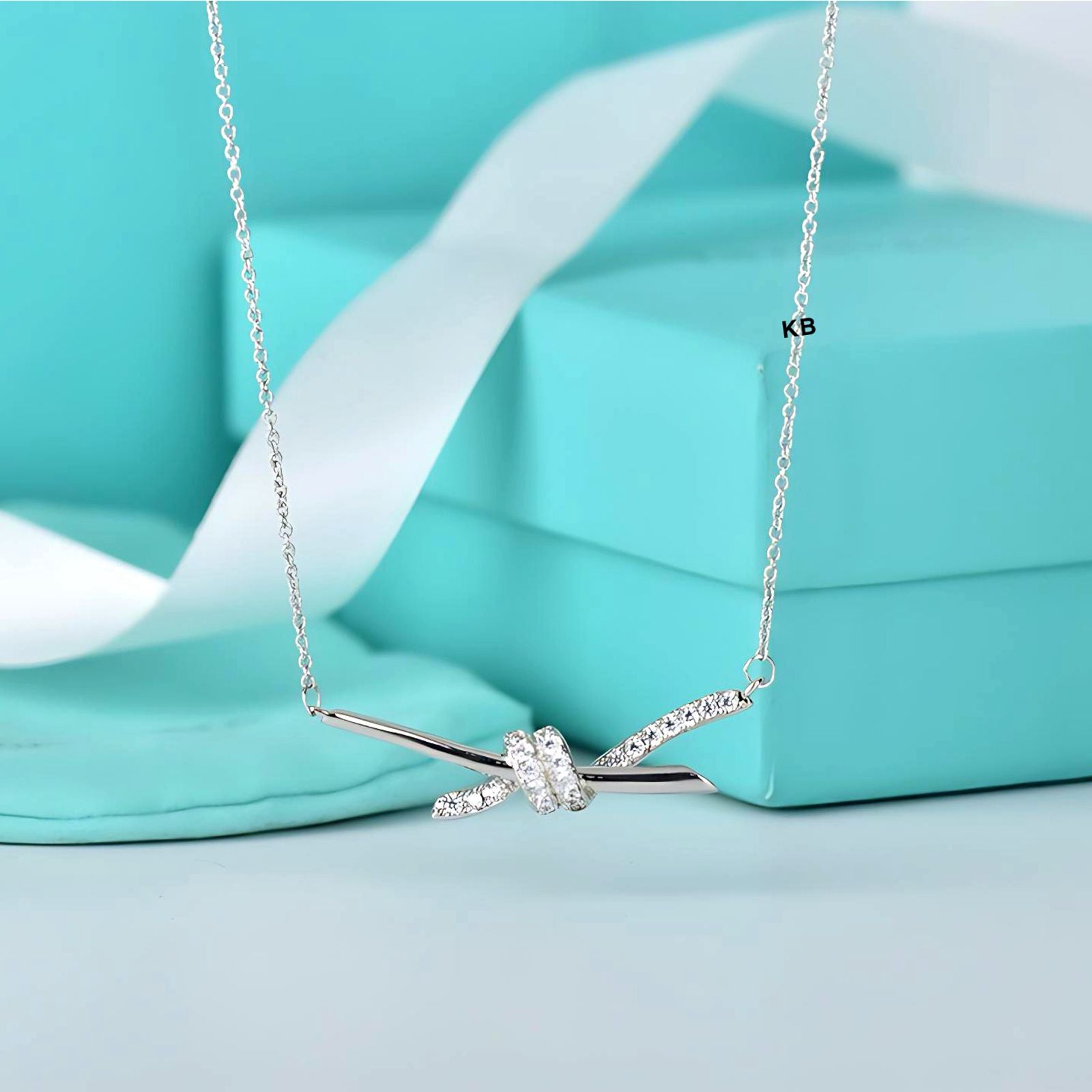 Knot Silver Diamond Pendant